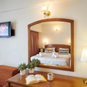 Crystal City Hotel